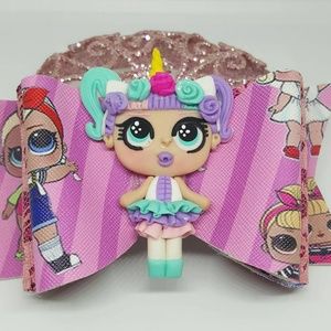 Handmade, new beautiful bows for girls